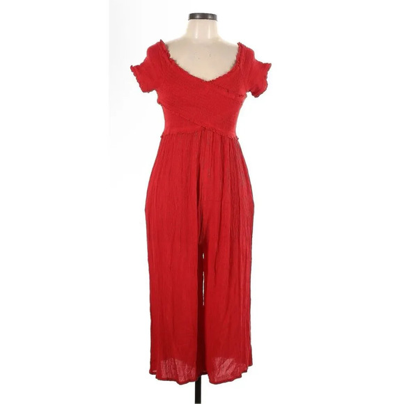 Patrons Of Peace Red Jumpsuit Women’s Small Cropped Short Sleeve Ruched NWT - Picture 1 of 15